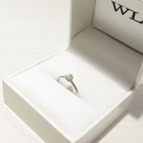 【輪-RIN-の口コミ】 結婚指輪と合わせられるように、シンプルなデザインをいくつか用意してい…