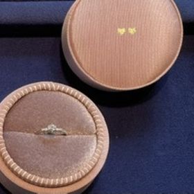 【LOVE NOTESの口コミ】 デザインやブランドなど全く分からなかったので、お店をぐるっと1周回って…