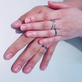 【SORA(ソラ)の口コミ】 SORAさんの指輪と杢目金屋さんの指輪でとても迷いましたがSORAさんの指輪…