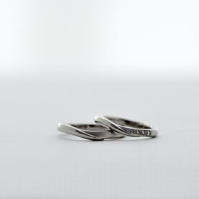 【atelier CraM(アトリエ クラム)の口コミ】 友人がこちらのお店で結婚指輪をオーダーしていて、
ここのお店すごく良い…