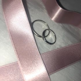 【アイプリモ(I-PRIMO)の口コミ】 とてもたくさんの指輪の種類があって、その中でもシンプルで、ウェーブの…