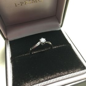 【アイプリモ(I-PRIMO)の口コミ】 せっかくなので普段使いも出来るような指輪が欲しかったため、小ぶりなダ…