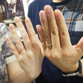 【Disney PRINCESS Rapunzel(ディズニープリンセスラプンツェル)の口コミ】 ラプンツェルコラボのリングです。V字で三つ編みのようなねじりがあるデザ…