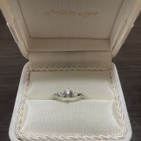 【Princess Bijou(プリンセス・ビジュー)の口コミ】 Marriage Ring（別ブランド）と重ねて着けたかったので、いろいろ試着され…