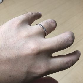【GALA JEWELRY(ガラジュエリー)の口コミ】 安さとデザインが決め手でした。
とにかく他の店と比べて安く、
ものは安…