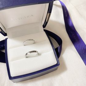 【俄(にわか)の口コミ】 もともとハーフエタニティでちょっとデザイン性があるのを探しておりまし…