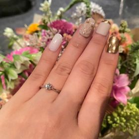 【銀座ダイヤモンドシライシの口コミ】 サプライズでのプロポーズを考えていて、プロポーズリングであれば、指輪…