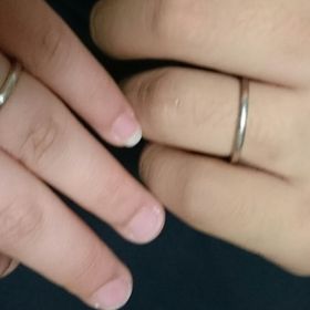 【NINA RICCI(ニナリッチ)の口コミ】 私が「可愛い」、主人が「シンプル」を条件に探していました。外がプラチ…