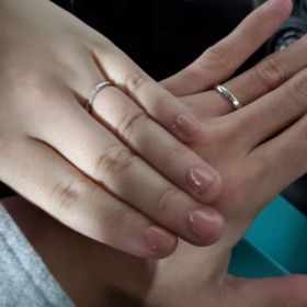 【ティファニー(Tiffany & Co.)の口コミ】 羽目心地や輝きが良かったこと。三つ小さなダイヤがついている部分も気に…