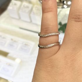 【festaria bijou SOPHIA(フェスタリア ビジュソフィア)の口コミ】 ダイヤモンドがすごく綺麗で、デザインも好みのタイプのものが数点ありま…