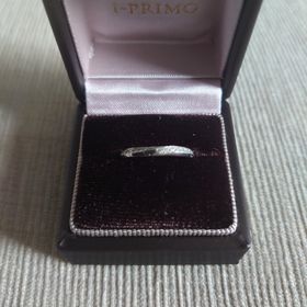 【アイプリモ(I-PRIMO)の口コミ】 仕事中はあまり派手なものや凹凸があるものが付けられないので、シンプル…