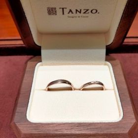 【TANZO.(鍛造指輪)の口コミ】 既製品ではなくオーダーメイドで作れる点、鍛造製法で長く使っても頑丈な…