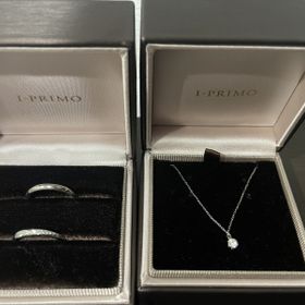 【アイプリモ(I-PRIMO)の口コミ】 シンプルでよかった。
色々ネットで見てオススメにでてきた。
結婚指輪を…