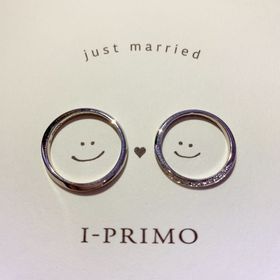 【アイプリモ(I-PRIMO)の口コミ】 デザインにおそろい感を出したかったのとダイヤがアクセントで入っている…