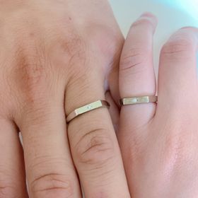 【CRAFY(クラフィ)の口コミ】 変色しにくいのと、丈夫だと聞いていたのでプラチナの950を選びました。既…