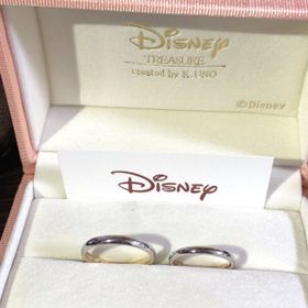 【ケイウノ ブライダル(K.UNO BRIDAL)の口コミ】 丸いフォルムが可愛く内側の色味も綺麗な月日をサイトで見つけて一目惚れ…