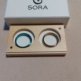【SORA(ソラ)の口コミ】 色々な指輪を見ていくなかで、色をつけられて2人だけのオリジナルが作れる…