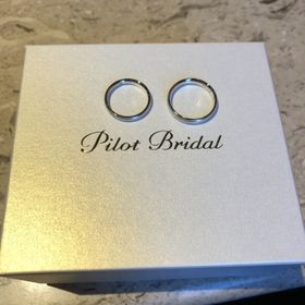 【PILOT BRIDAL(パイロットブライダル)の口コミ】 夫婦ともに手をよく使う仕事なので丈夫でシンプルなものを条件に探しまし…