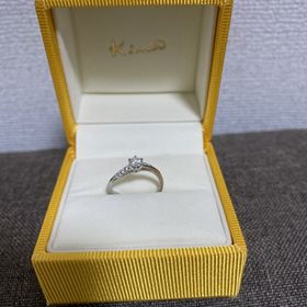 【ケイウノ ブライダル(K.UNO BRIDAL)の口コミ】 決め手は目の前でいろんなパターンのデザインを書いて頂き、思い出や海で…