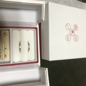 【ひなの口コミ】 お店の方で色々と見せていただき、普段指輪をしない私達も抵抗なく使える…
