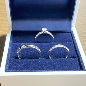 【HOSHI no SUNA 星の砂(ほしのすな)の口コミ】 シンプルなデザインの指輪を探して、星の砂シリーズを見つけました。シン…