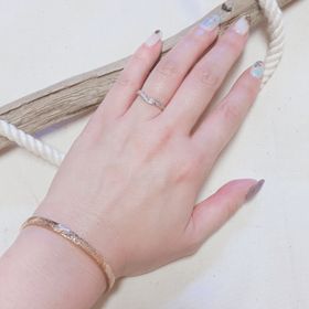 【PRIVATE BEACH(プライベートビーチ)の口コミ】 色々と悩みましたが、やっぱりハワイアンジュエリーが好きで、こちらに決…