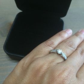 【エクセルコダイヤモンド(EXELCO DIAMOND)の口コミ】 特にブランドのこだわりもなかった為、銀座で何件か探して行く中で、お店…