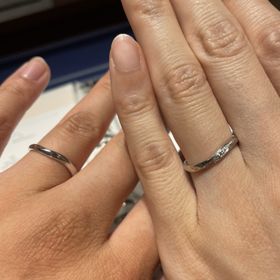 【銀座ダイヤモンドシライシの口コミ】 普段使いも検討していて、シンプルな作りのデザインを探していたので、と…