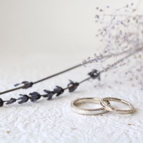 【鶴(mikoto)の口コミ】 ネットで色々なお店を調べた中、一見結婚指輪に見えないファッションリン…