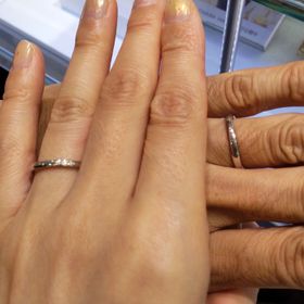 【GALA JEWELRY(ガラジュエリー)の口コミ】 実際に着用して自分に合う、シンプルな指輪にしました。
ホームページで見…