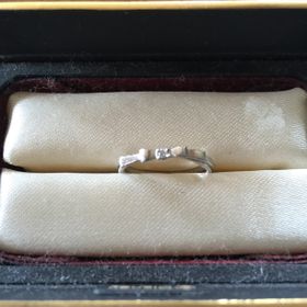 【ジル スチュアート(JILLSTUART)】の口コミ シンプルな物と迷いましたが、どうせなら可愛らしい物がいいと思い、リボン...