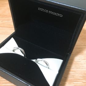 【エクセルコダイヤモンド(EXELCO DIAMOND)の口コミ】 365日ずっとつけていたかったので、飽きないデザインな点と凹凸がなく衣服…