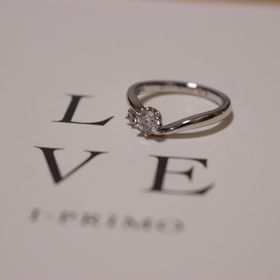 【アイプリモ(I-PRIMO)の口コミ】 ピンクダイヤがとっても可愛いです！他のブランドにないデザインで一目惚…