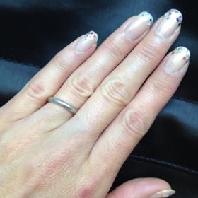 【ティファニー(Tiffany & Co.)の口コミ】 仕事をしていても外さなくて良い、石の入っていなくて、シンプルなものを…