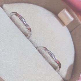 【COLANY(コラニー)の口コミ】 指輪については何もわからず、担当のお兄さんに一緒に考えていただきまし…