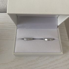 【シャネル(CHANEL)の口コミ】 まずは、形に凄く拘りました。どんなのがいいかなと考えていましたが、こ…