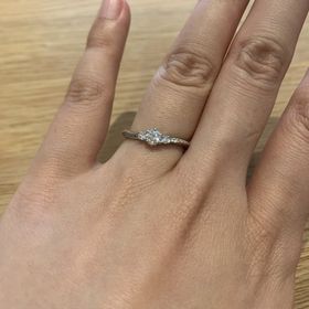 【PORTADA(ポルターダ)の口コミ】 もともとネットでどの指輪がいいか検討していて、いいなーと思っていた指…