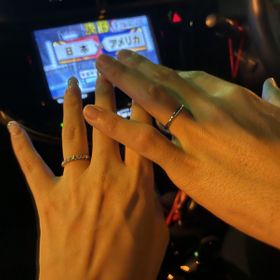 【銀座ダイヤモンドシライシの口コミ】 
2つで34万円でした！

女性の方の指輪わキラキラ光っていて
ゴージャスで…