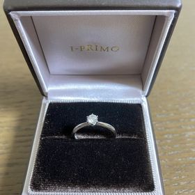 【アイプリモ(I-PRIMO)の口コミ】 指輪のデザインが、シンプルだけれどとても綺麗で可愛かったからです。他…