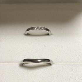【MIKIMOTO(ミキモト)の口コミ】 女性側の結婚指輪は、ダイヤモンドがついているものを探していました。ダ…