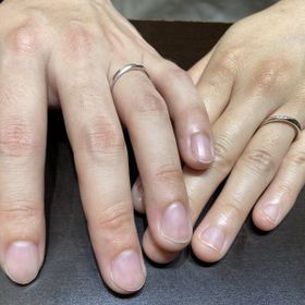 【TRECENTI(トレセンテ)の口コミ】 プラチナでゆるめのウェーブの形に決定しました。女性の方はダイヤモンド…