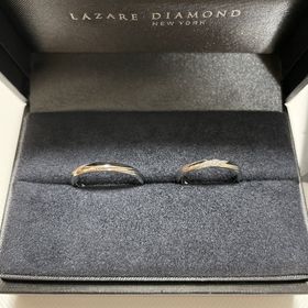 【ラザール ダイヤモンド(LAZARE DIAMOND)の口コミ】 ストレートとウェーブどちらにするか迷っていましたが、定員さんがウェー…
