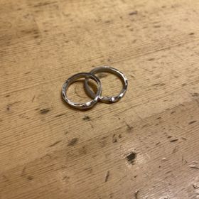 【ringram(リングラム)の口コミ】 素材も3種類から選べて、デザインも様々なので自分たちだけのオリジナルが…