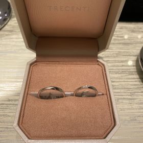 【TRECENTI(トレセンテ)の口コミ】 指輪をつけ慣れていなくても、つけ心地が良かったことが一番でした。シン…