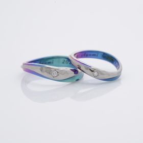 【SORA(ソラ)の口コミ】 素材は軽いジルコニウムにしました。色も鮮やかで綺麗です。仕事柄 休みの…