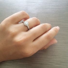 【ヴァン クリーフ＆アーペル(Van Cleef & Arpels)の口コミ】 私は昔フランスで生活をしていたこともあり、最初からヴァンクリーフの指…