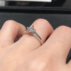 【エクセルコダイヤモンド(EXELCO DIAMOND)の口コミ】 もともとネットで検索して目星をつけていたデザイン。エクセルコの中でも…