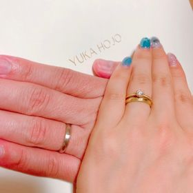 【YUKA HOJO(ユカホウジョウ)の口コミ】 元々は妻がブランドを決めていました。試着したところ馴染む感じの優しい…