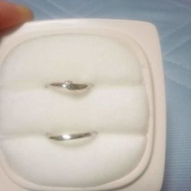 【俄(にわか)の口コミ】 婚約指輪を買ってもらうのに、色々お店を見ている中、俄さんの店内の雰囲…