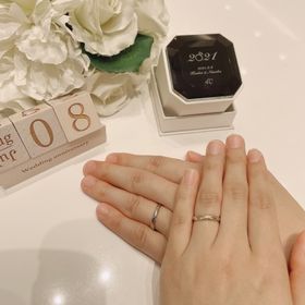 【4℃ BRIDAL(ヨンドシーブライダル)の口コミ】 プラチナのみではなく、イエローゴールドもしくはピンクゴールドが一部デ…